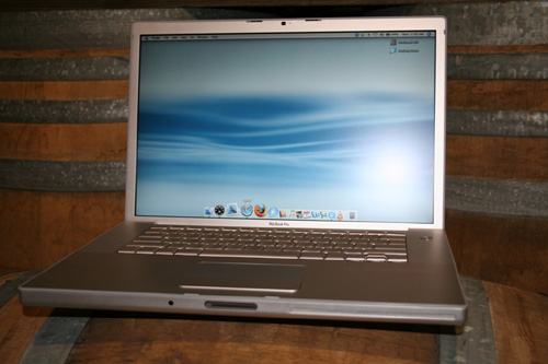 Apple MacBook Pro Big